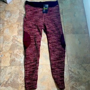 Nike pro hyperwarm burgundy leggings